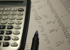 accounting-761599_960_720-300x215