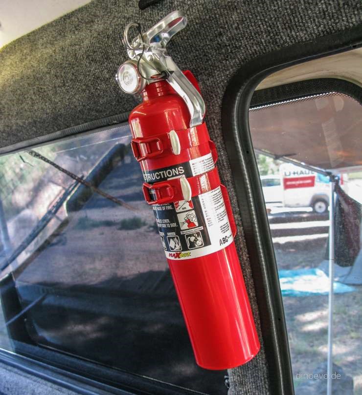 Fire extinguisher