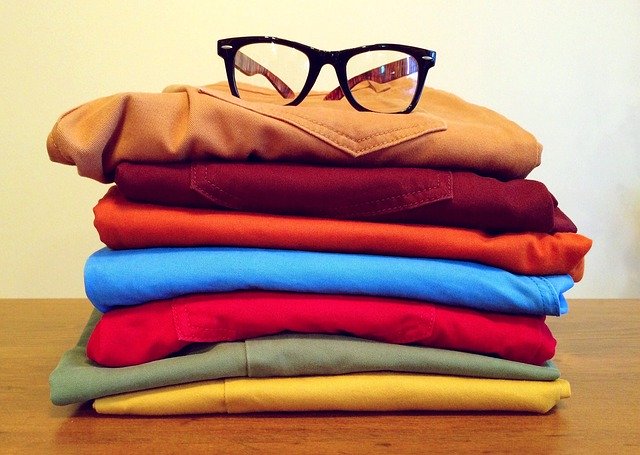 clothing-964878_640 (1)