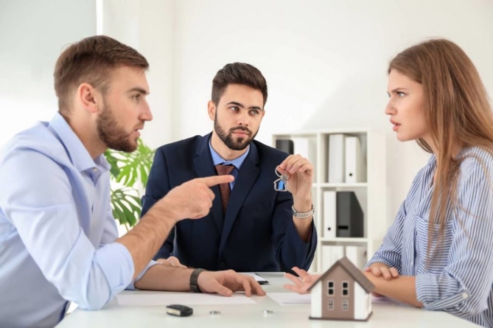 west Family Lawyer Melbourne-a82171c2
