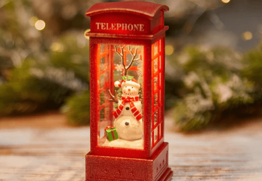 Creative Ways to Decorate with Christmas Lanterns