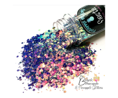 Sparkling Magic: Exploring the Enchantment of Color Shift Glitter