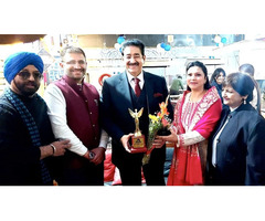 Sandeep Marwah Applauded for His Exemplary Contribution to Education