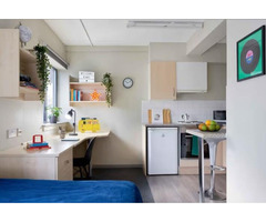 Modern 2-Bedroom Apartment - Near Your University