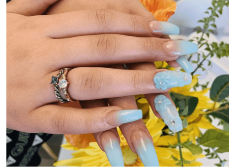 Enhance Your Look with Stunning Acrylic Nails in Fresno, CA