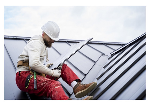 Leaky Roof got you Dripping? Expert Roof Repair at Your Service!