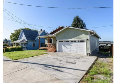 House for Sale - 1556 McPherson, North Bend | Get Prequalified