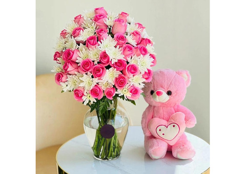 Send Women's Day Flowers Online in India from OyeGifts
