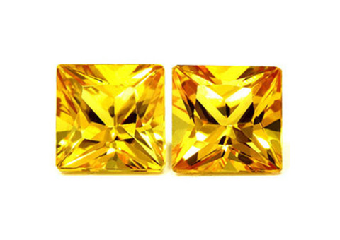 Glorious 2.81-carat Sapphire Square Matched Pair Yellow Gemstones