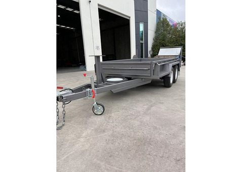 Choose Trailers Star Tandem Trailer For Easy Hauling