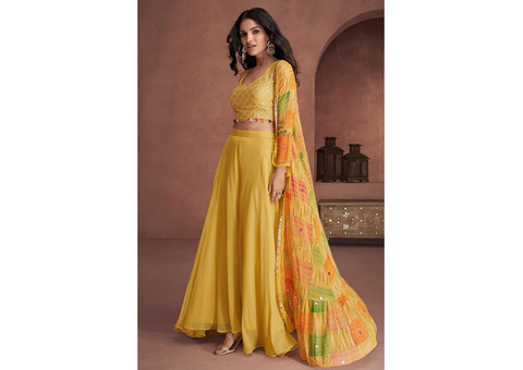 Explore Exquisite Indian dresses for Women