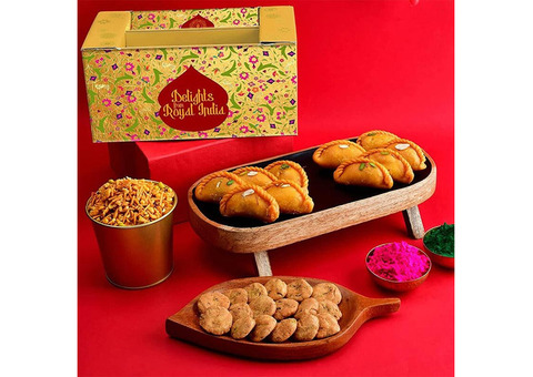 Send Holi Gift Hampers to India from OyeGifts and Get 30% Off