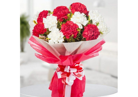Online Flowers delivery in Bangalore from OyeGifts on Midnight