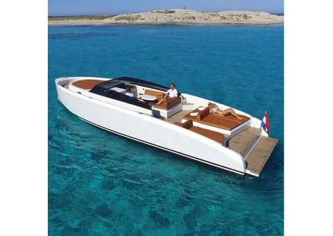 Rent an Elegant Crete Yacht With Shades of Blue Yachting