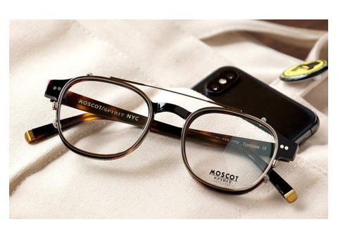 Elite Eyewear: Unveiling the World of Moscot