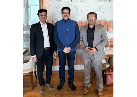 Sandeep Marwah On the Mission to UAE: Spread Love, Peace, and Unity