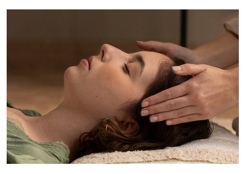 Revitalize Your Mind and Body with Soothing Head Massages!