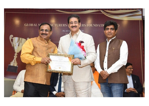 Global Manufacturers and Traders Foundation Honors Sandeep Marwah