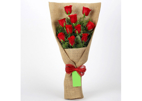 Online Flowers Delivery in Kolkata from OyeGifts with Best Offer