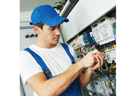 Hire Professional Electricians During An Emergency