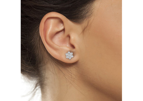 Premium Round Diamond Stud Earrings – Available Now!