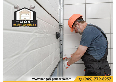 24/7 Emergency Garage Door Repairs - Lion Garage Door