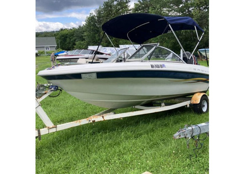 Small Pontoon Boats for Sale