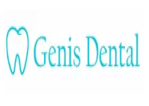 Dentist Oleg Genis