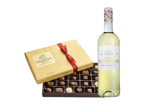 Buy Wine Gift Sets for Her from DC Wine & Spirits