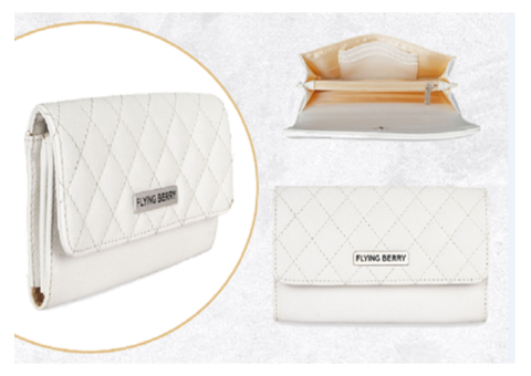 Stylish Branded Clutches for Ladies to Complete Your Look