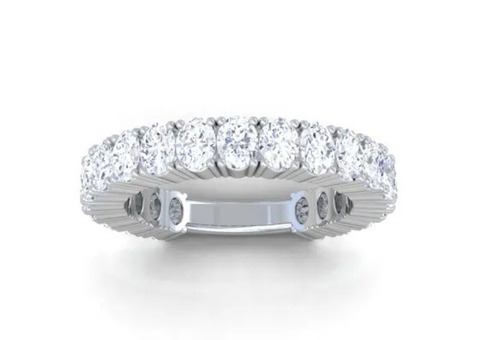 Exquisite Oval Diamond Eternity Wedding Band