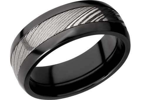 Premium Gold Men's Wedding Bands Available at Austin jewelry stores