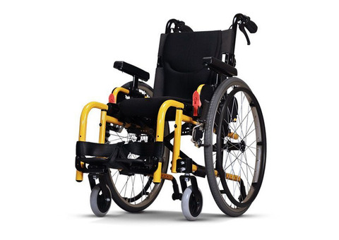 Find Premium Aluminum Wheelchairs at Sehaaonline in the UAE!