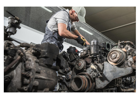 Top-Notch Transmission & Engine Repairs for Diesel Trucks!