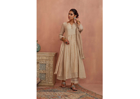 Buy Elegant Diwali Dresses for Women Online – Kritika Dawar