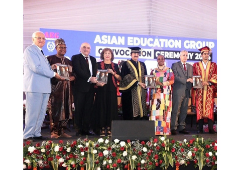 Grand Convocation Celebrates Accomplishments of International Media