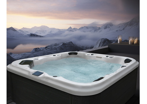 Buy Hot Tubs & Swim Spas For Sale in Sanilac County Michigan