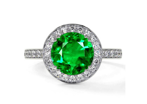 2.30cttw Womens Emerald Rings with Prong Set Diamonds.