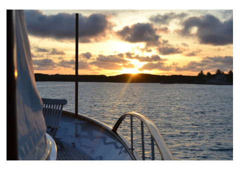 Yacht Rental Bahamas: Luxury Yachting Adventures and Custom Cruises