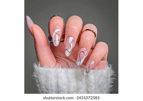 Get Salon-Perfect Gel Nails with Nail Supplies Mumbai