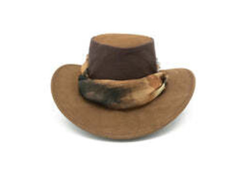 Get Your Hands on Australian-Made Hats to Make a Statement