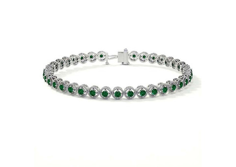 Emerald Bracelets For Women Who Loves To Shine