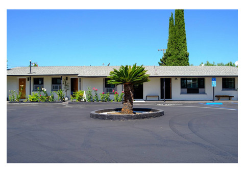 Adobe Inn - Your Charming Monterey Park Hotel Retreat