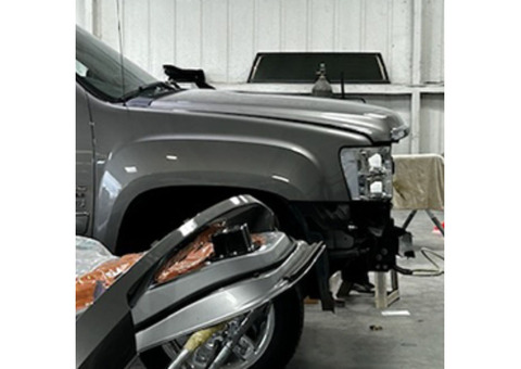 Universal Car Repair Service in Commerce, TX