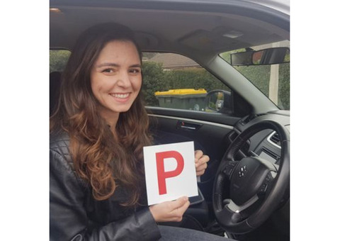 Get Automatic Driving Lessons Canterbury from A Trusted Instructor