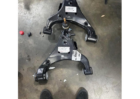 Front lower control arms for 3rd generation Toyota tundras brand