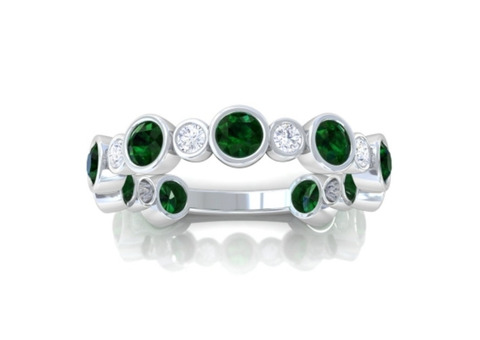 Emerald Band Ring in Natural Diamond