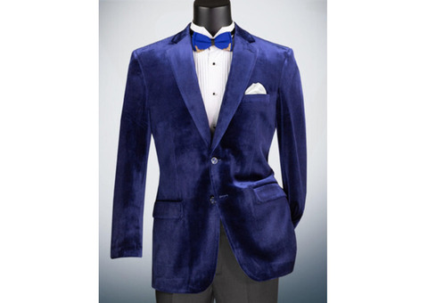 Luxurious Men's Velvet Blazer for Stylish Occasions