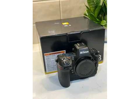 Buying Nikon Z8 (843 Shutter Count)**