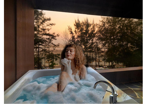 Indulge in Luxury at Hotels with Jacuzzi in Goa